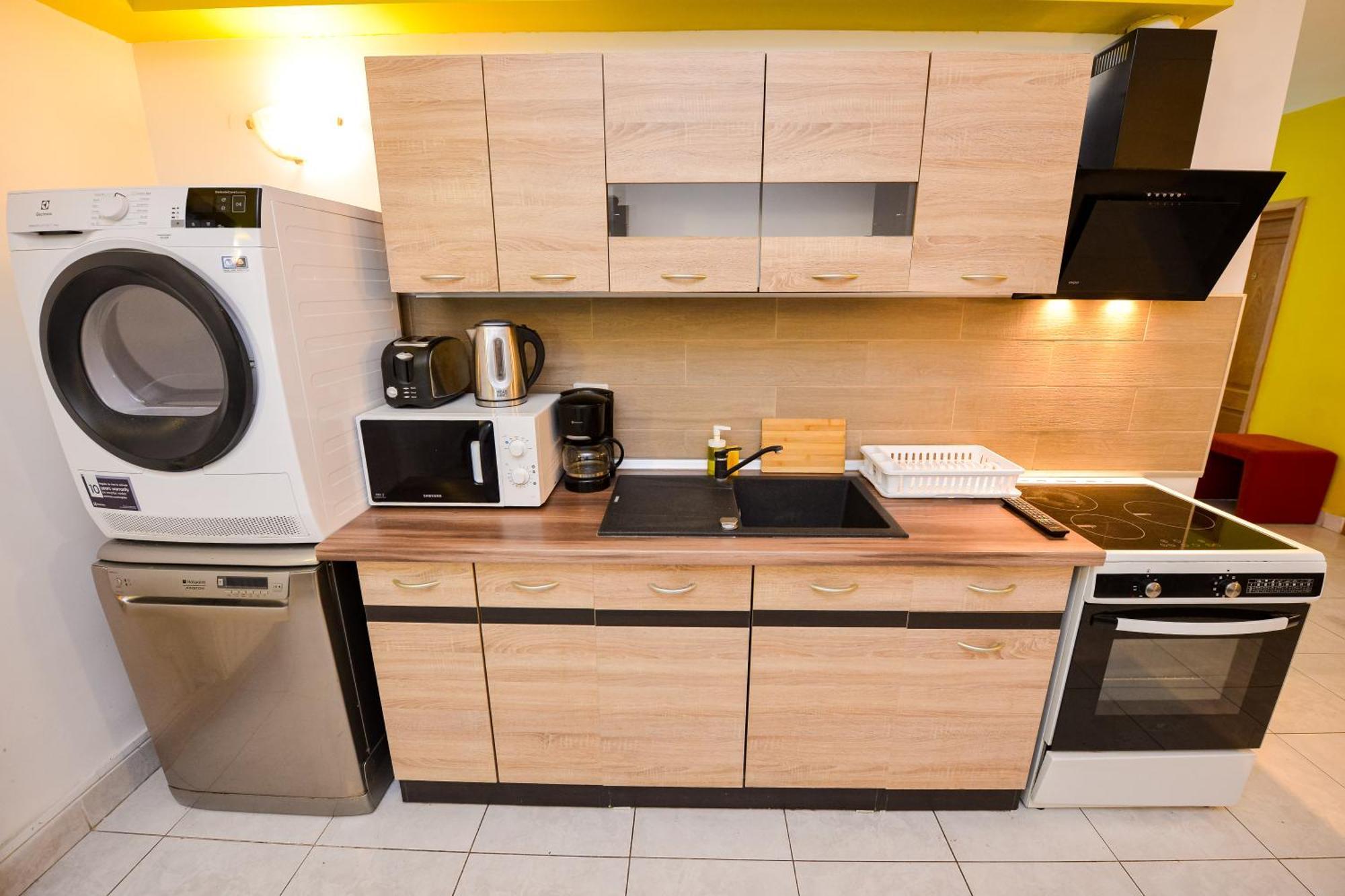 The Lincoln Suites - Central Shabbat Friendly Apartments Bukurešť Exteriér fotografie