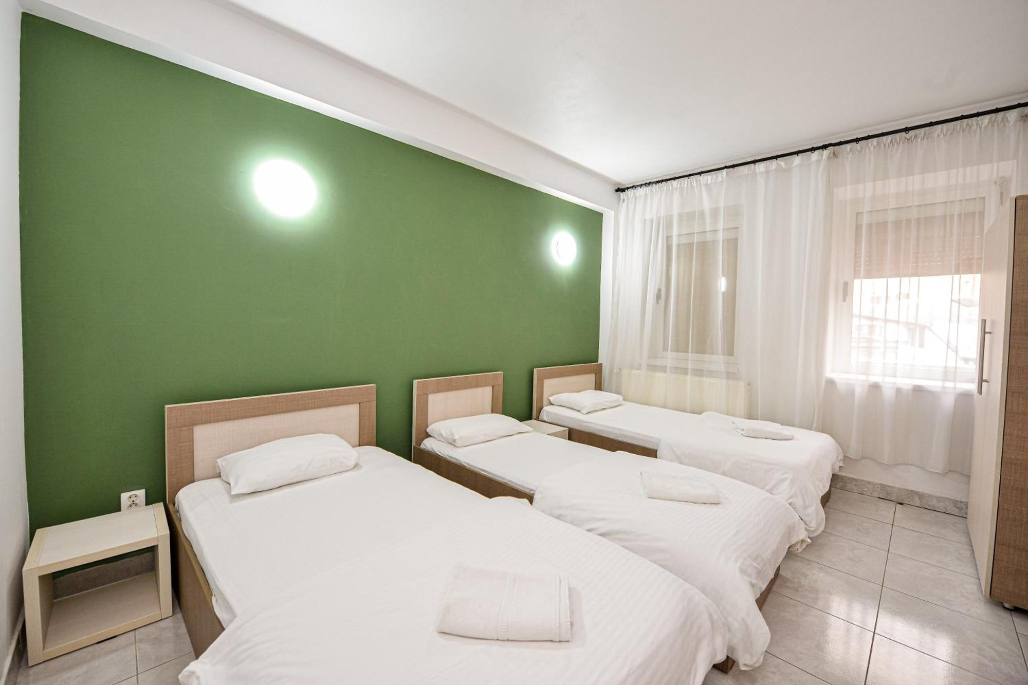 The Lincoln Suites - Central Shabbat Friendly Apartments Bukurešť Exteriér fotografie